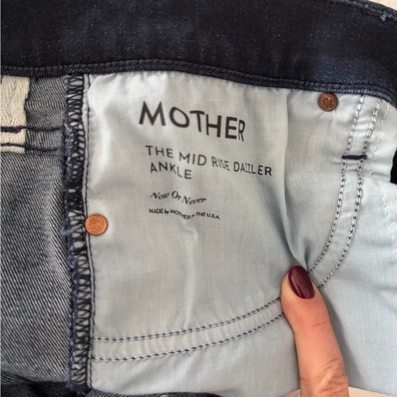 MOTHER Mid Rise Dazzler Ankle in Now or Never Jeans - Picture 8 of 12